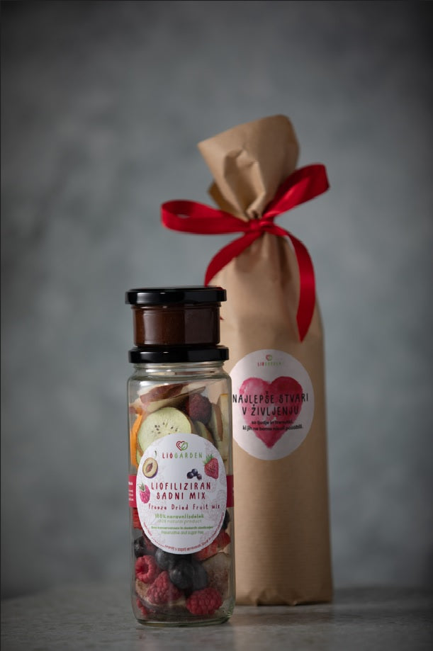 Frutella - domača nutella in sadni miks
